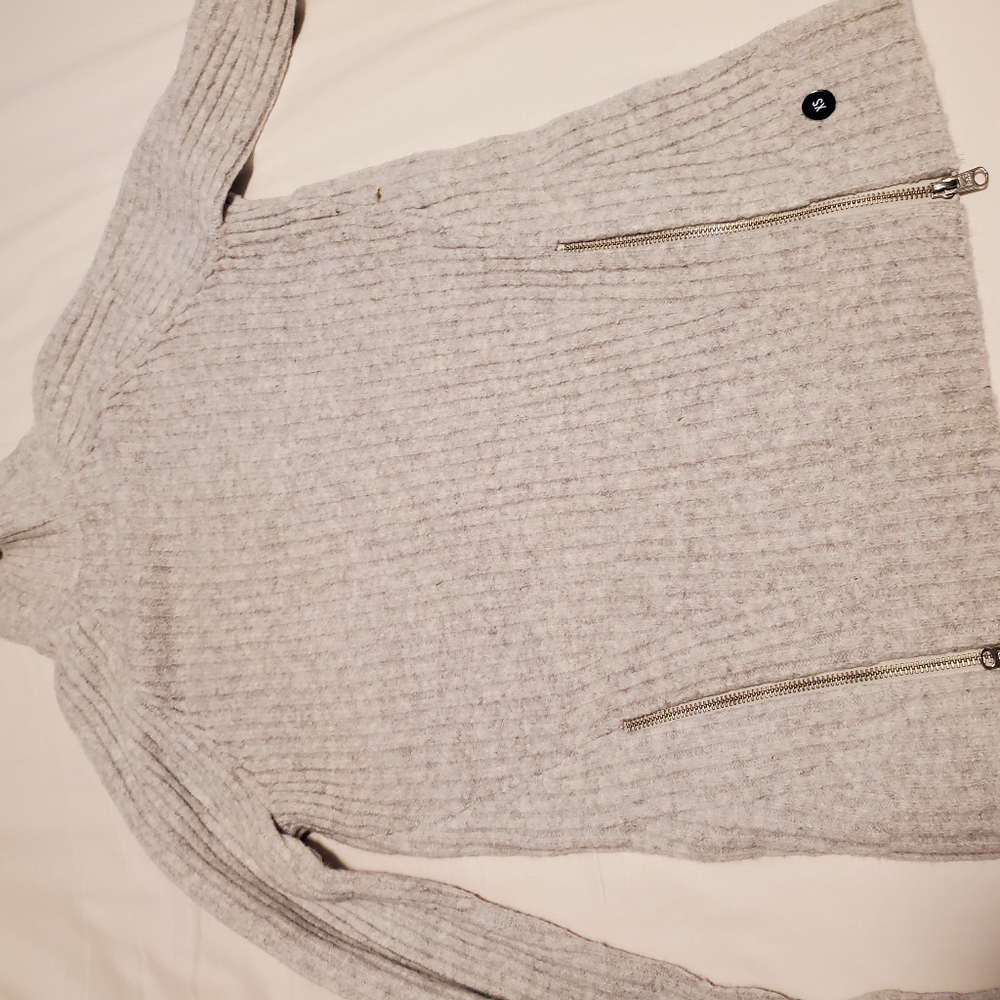 NWT A&F Turtleneck Sweater with Side Zipper - Picture 5 of 11